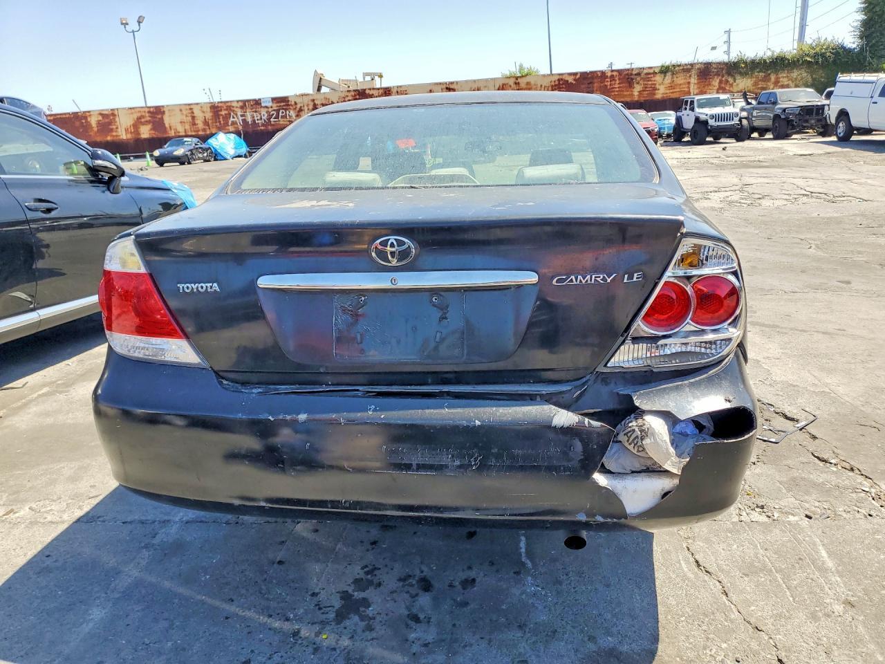2005 TOYOTA CAMRY