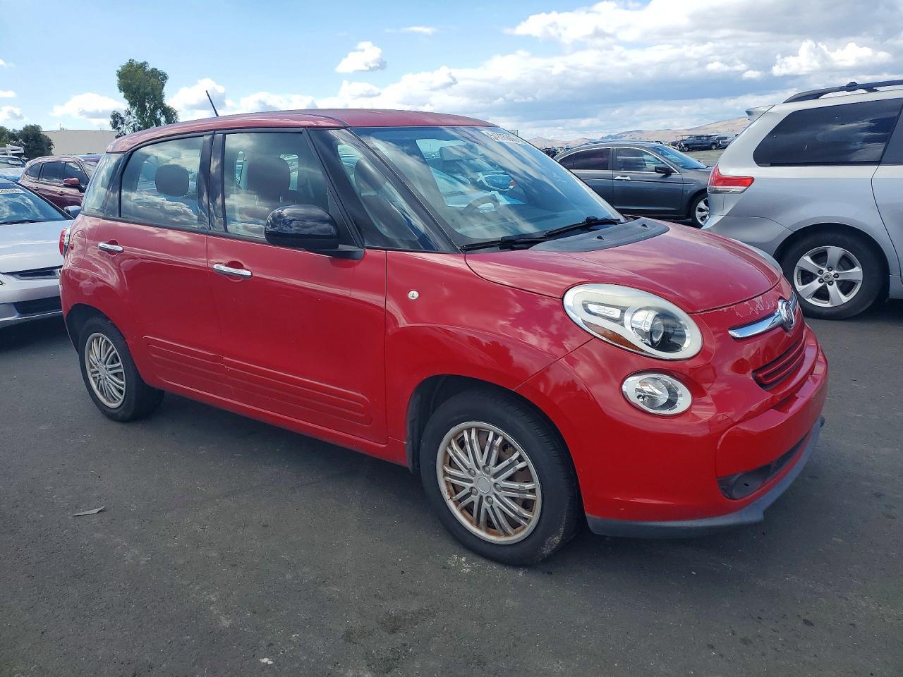 2016 FIAT 500L