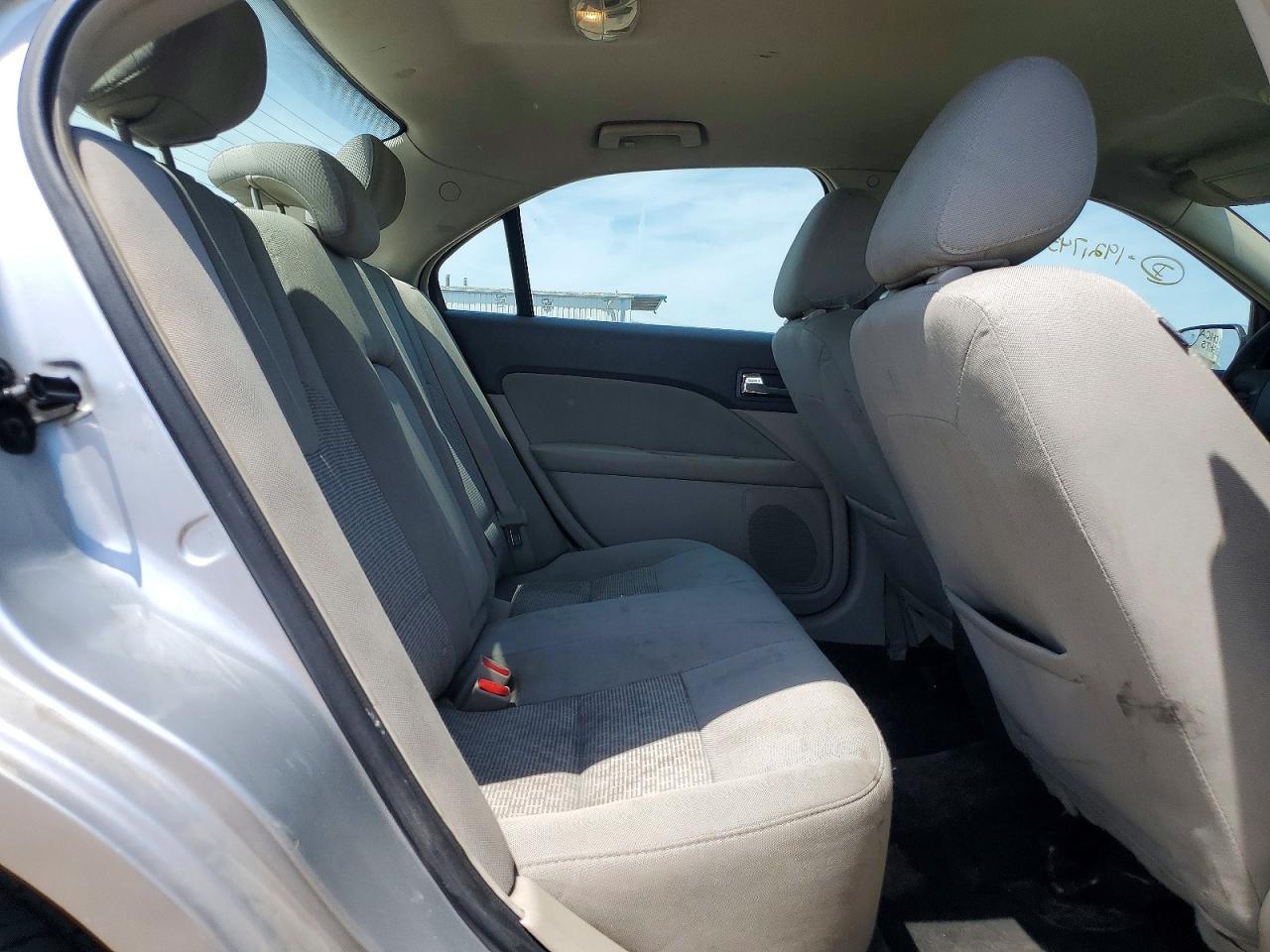 2011 FORD FUSION