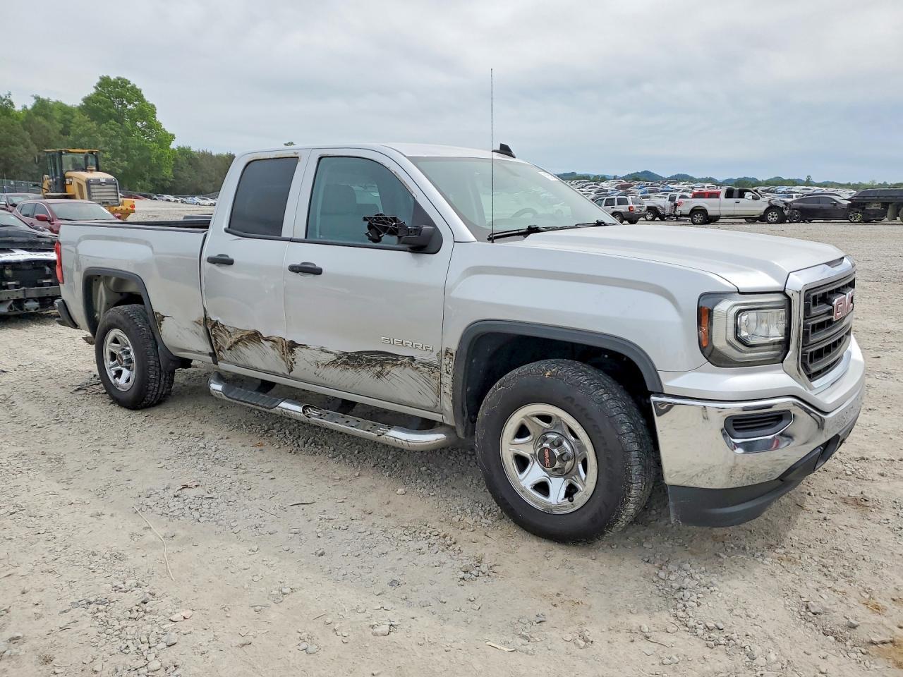 2017 GMC Sierra