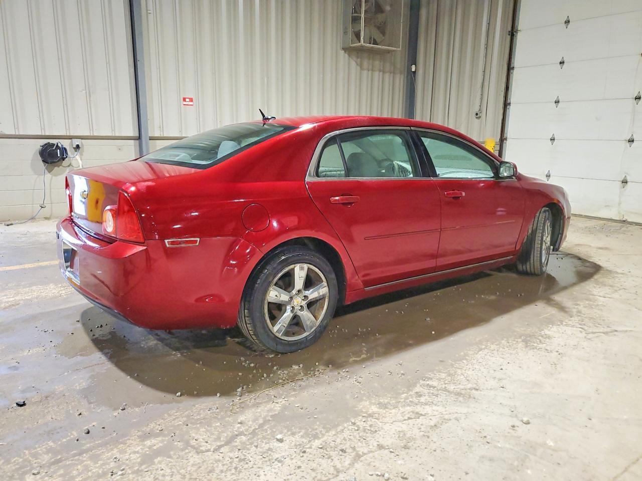 2011 CHEVROLET MALIBU