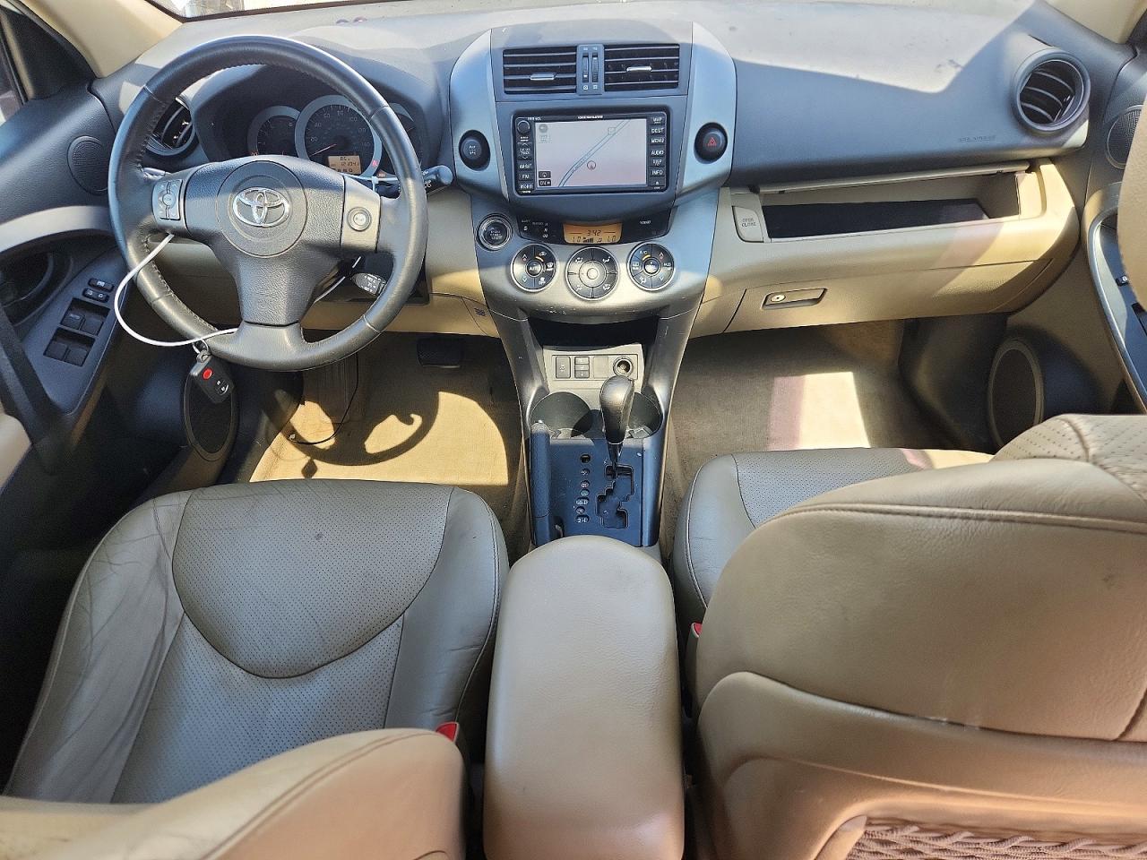 2011 TOYOTA RAV4