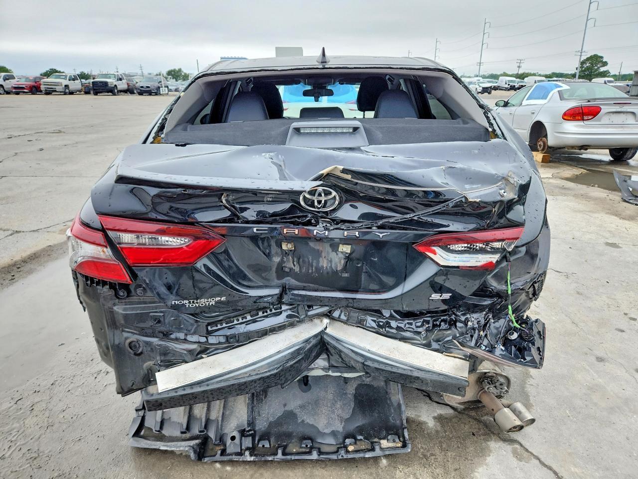 2024 TOYOTA CAMRY