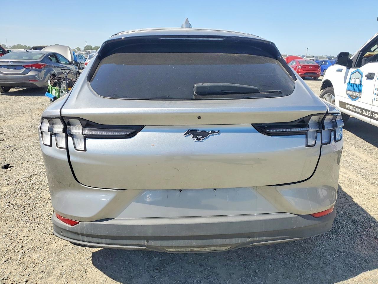 2021 FORD Mustang Mach-E