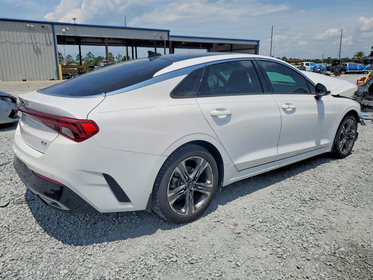 2021 KIA K5