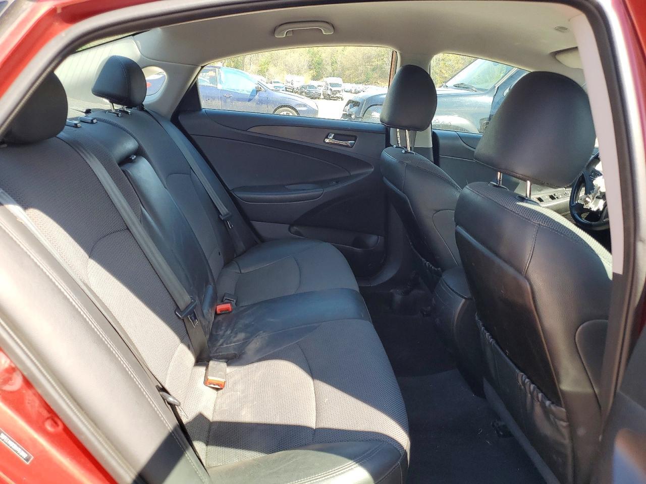 2013 HYUNDAI SONATA