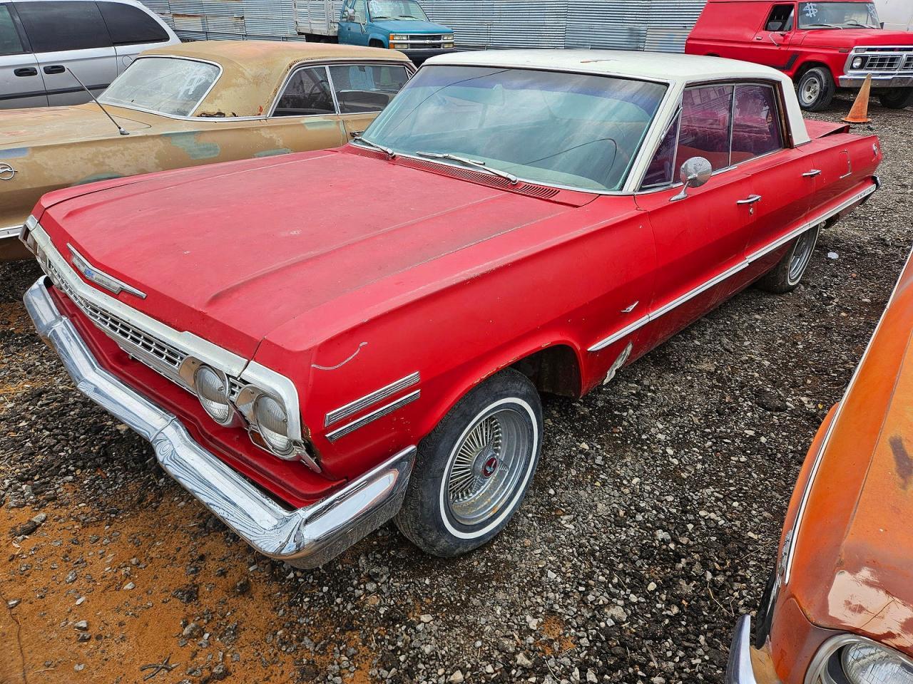 1963 CHEVROLET IMPALA