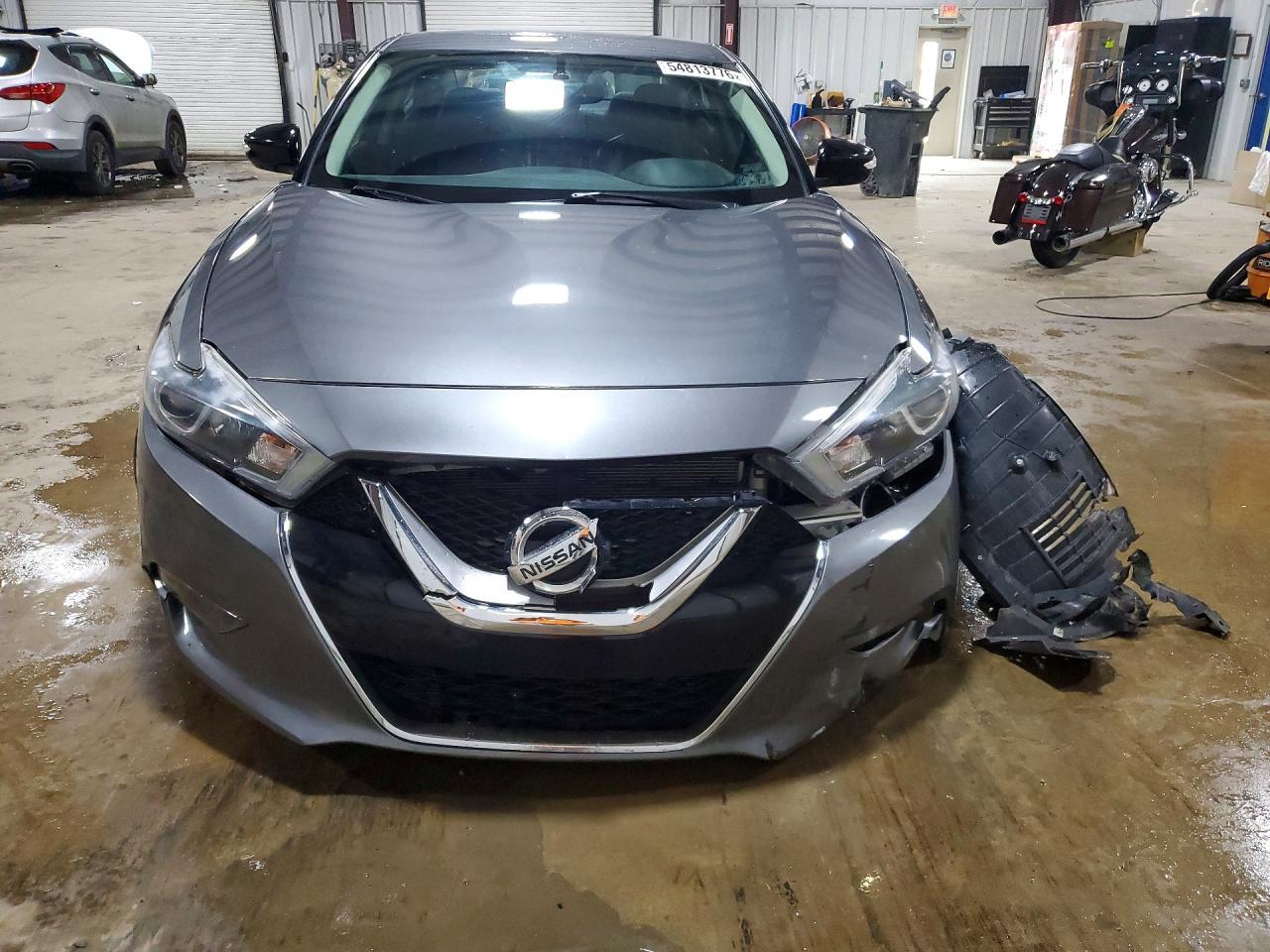 2017 NISSAN Maxima