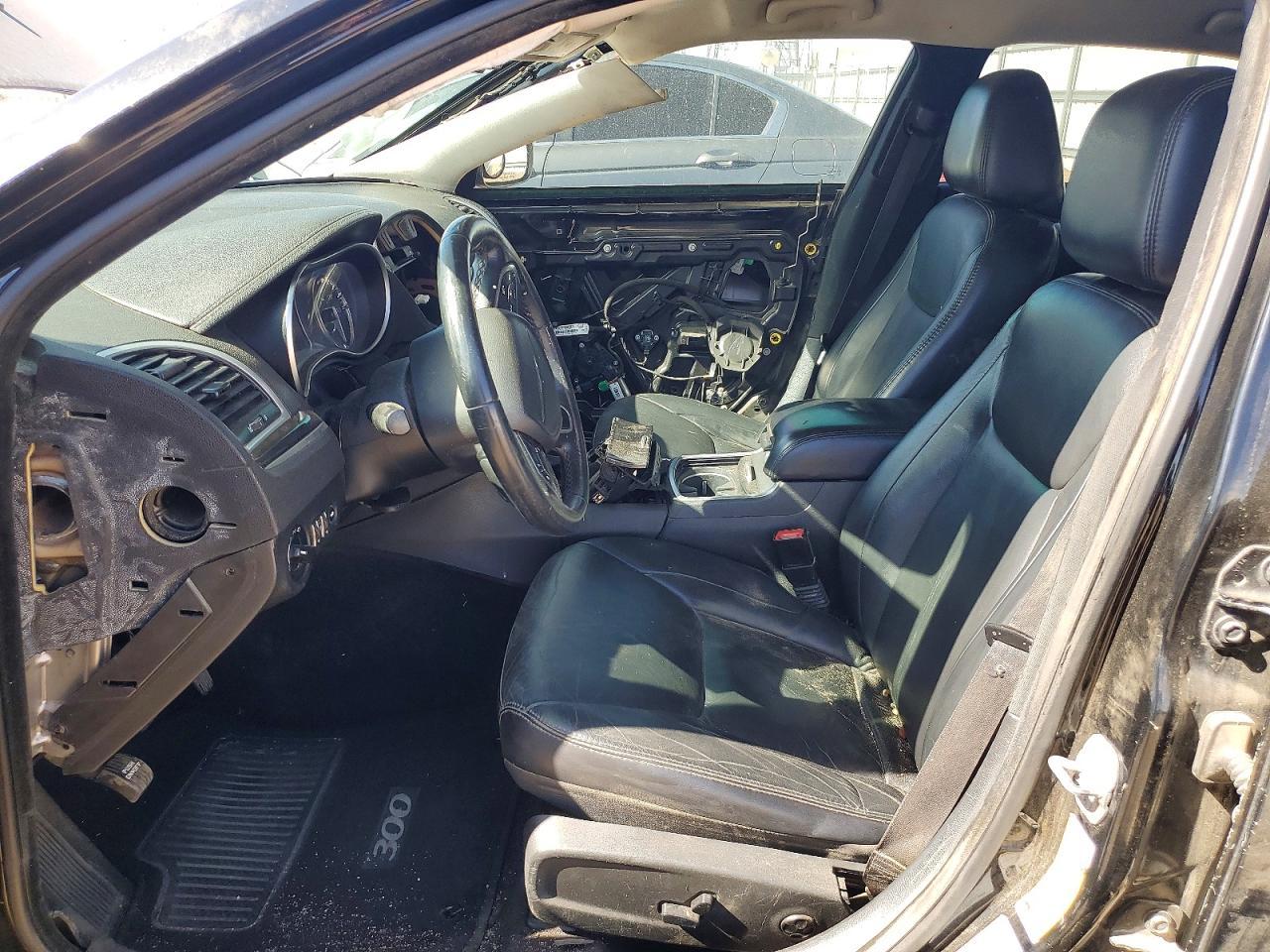 2015 CHRYSLER 300