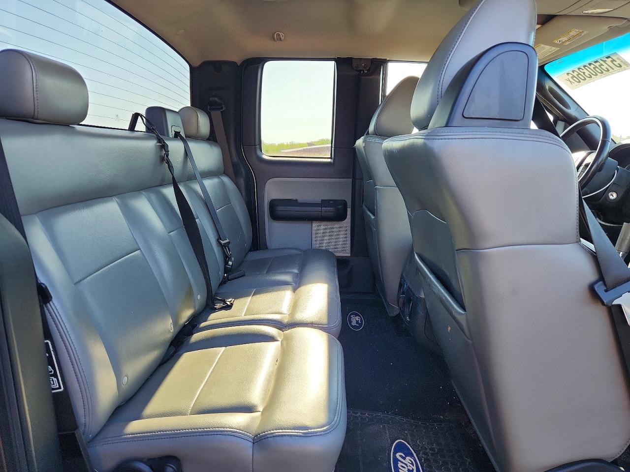 2004 FORD F-150 Lightning