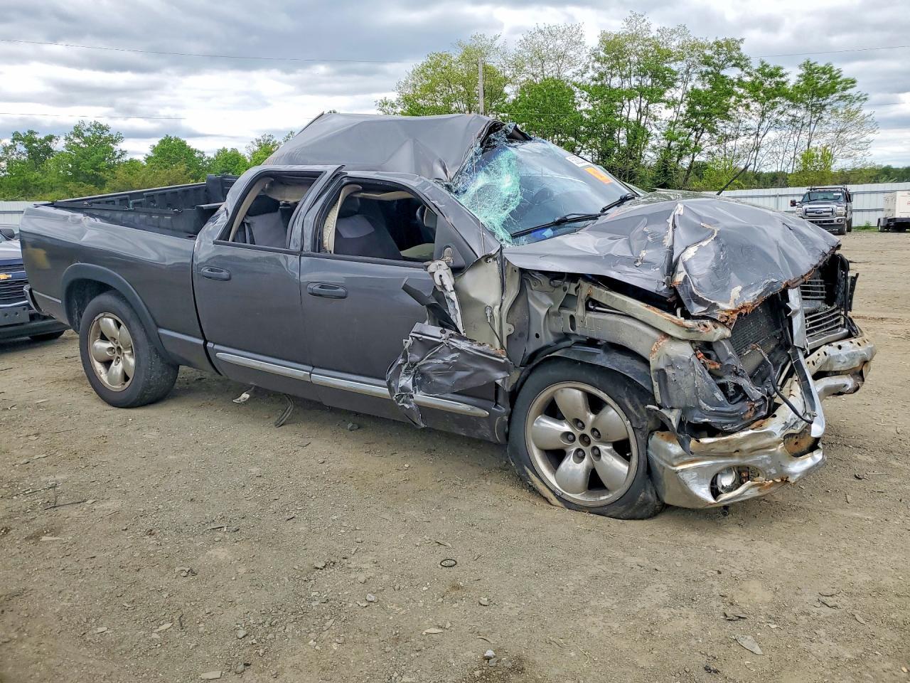2004 DODGE RAM 1500