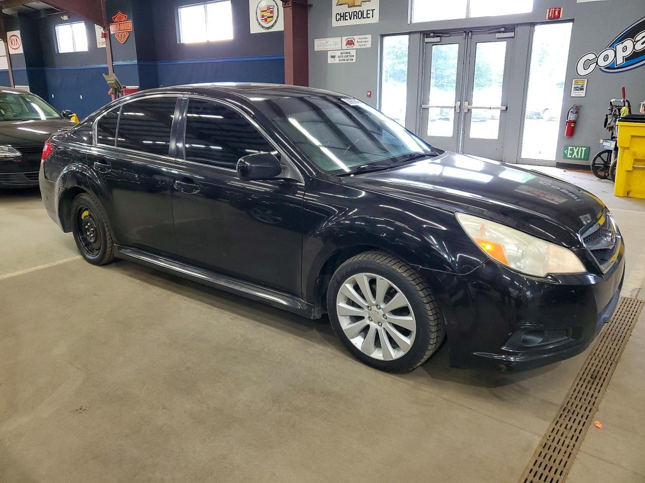 2010 SUBARU Legacy
