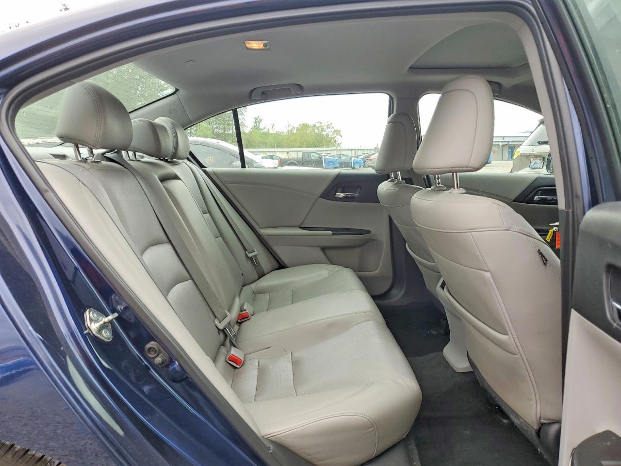 2015 HONDA ACCORD