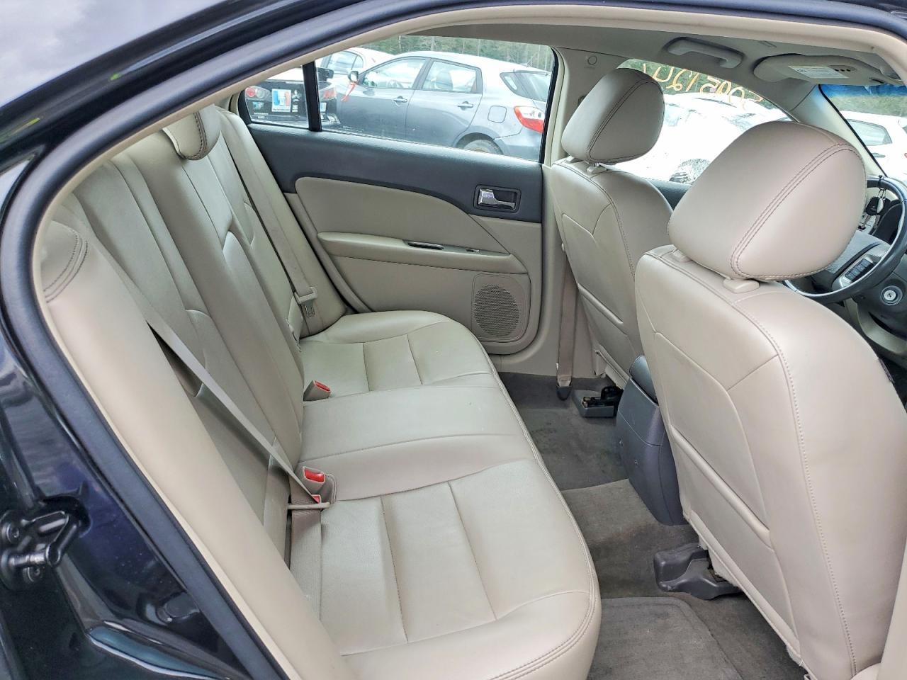 2011 FORD FUSION