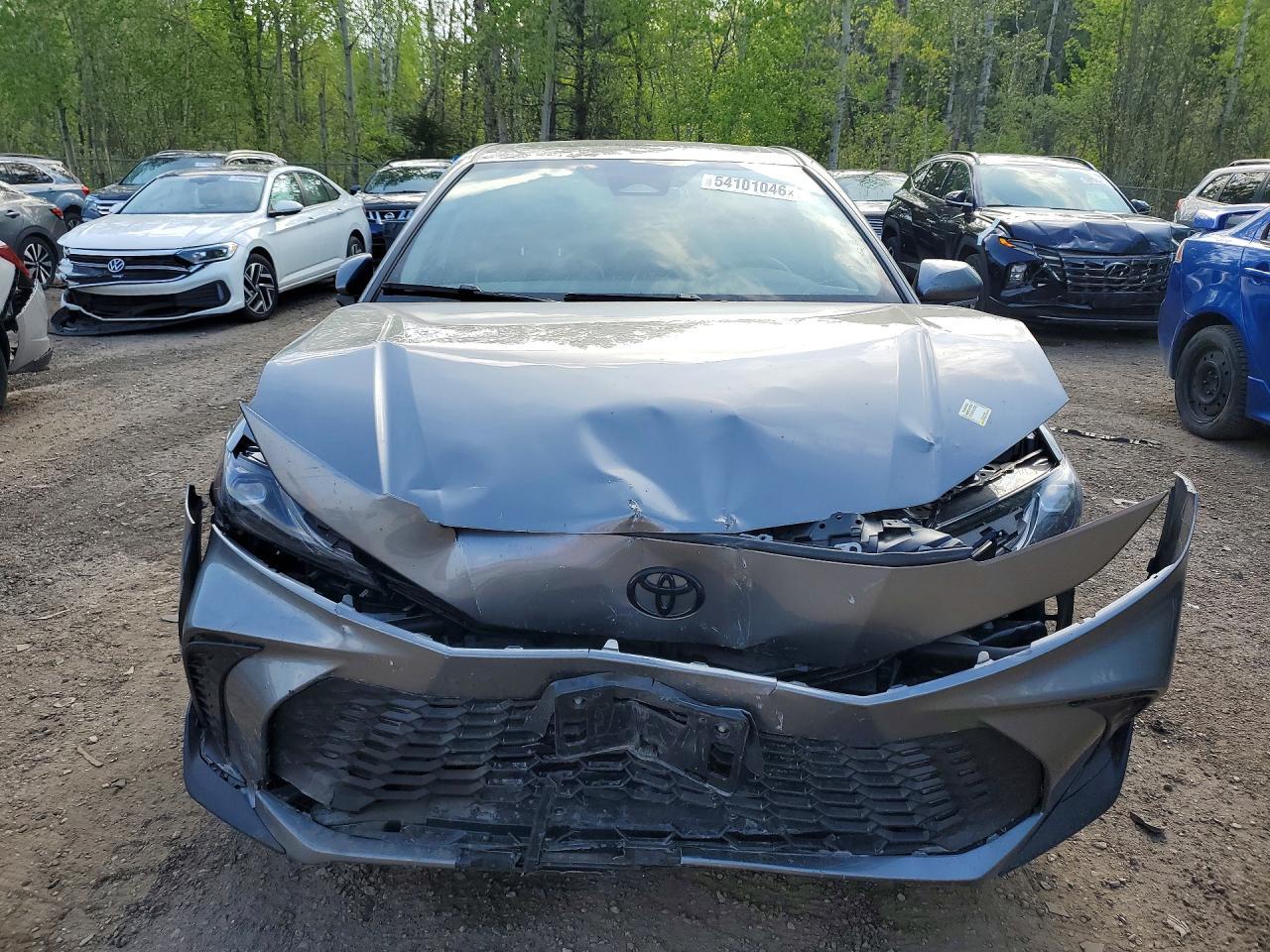 2025 TOYOTA CAMRY