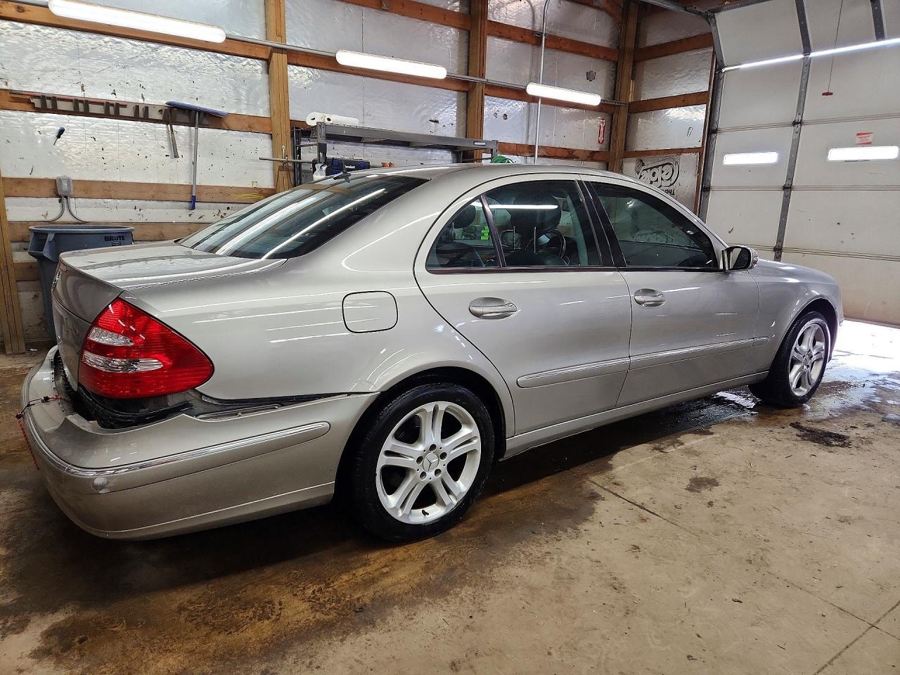 2006 MERCEDES-BENZ E-Class