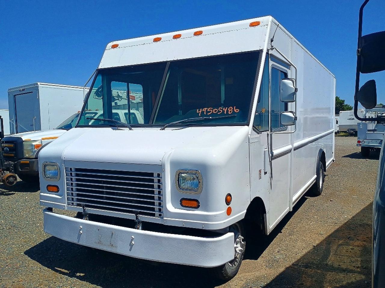 2010 FORD F59