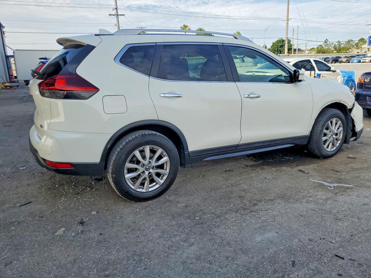 2019 NISSAN ROGUE