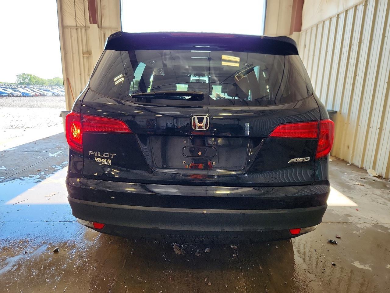 2017 HONDA PILOT