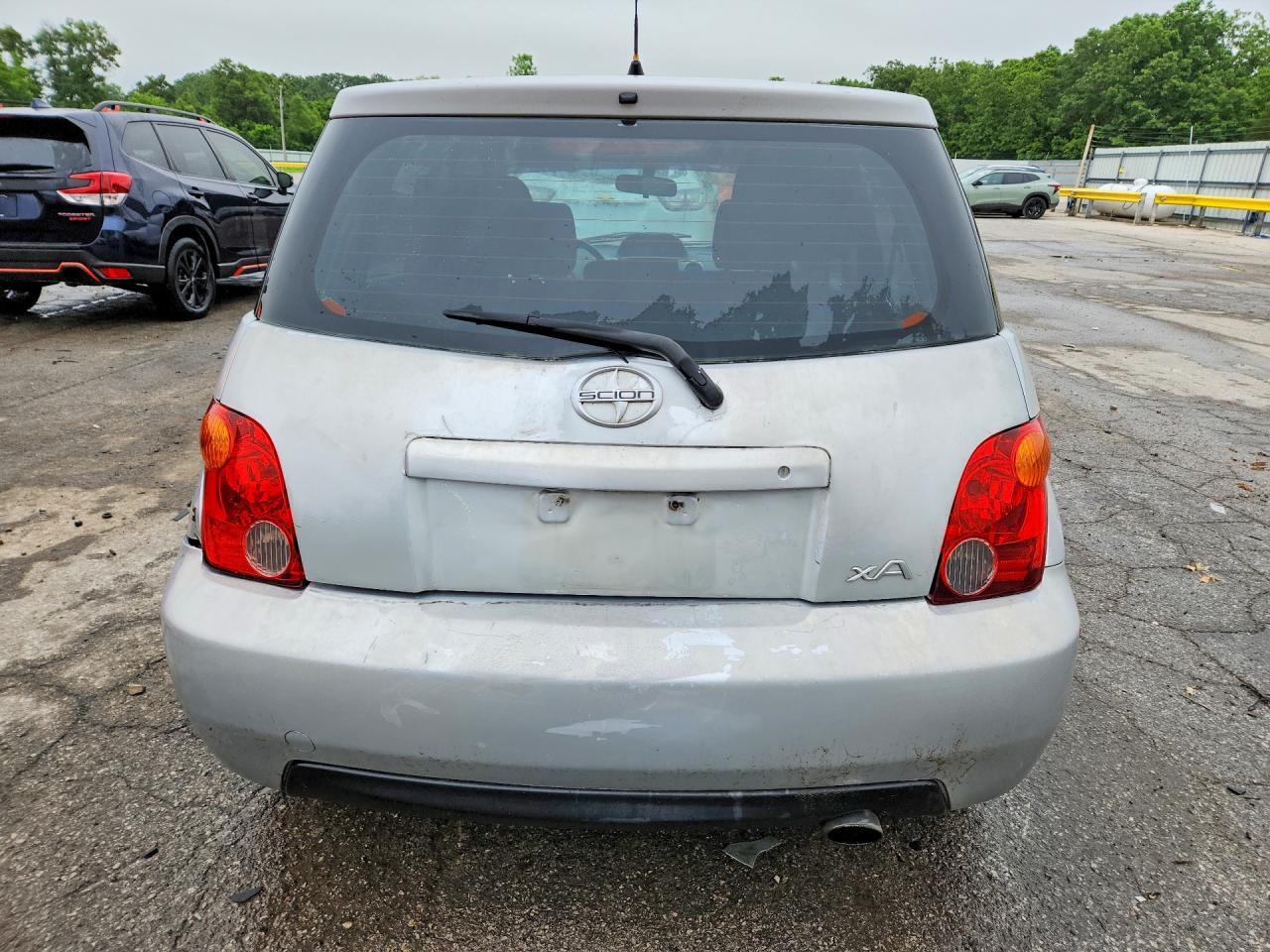 2004 SCION Xa