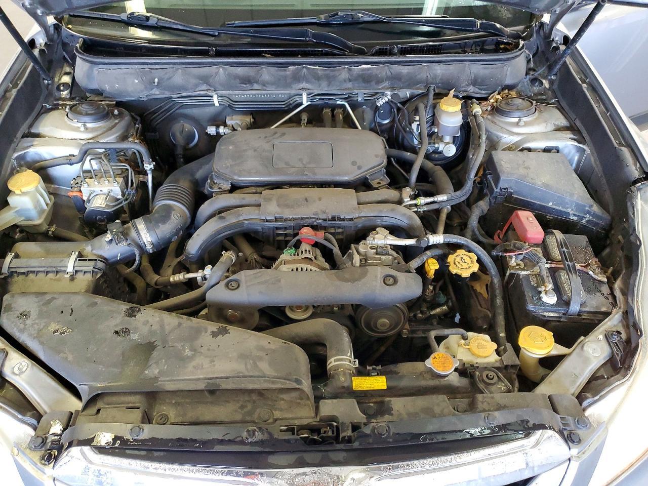 2010 SUBARU Outback