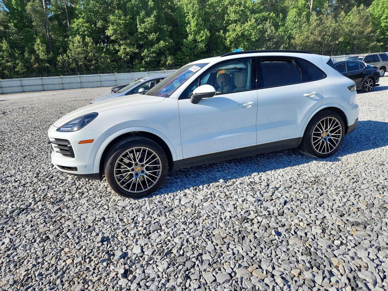2023 PORSCHE CAYENNE