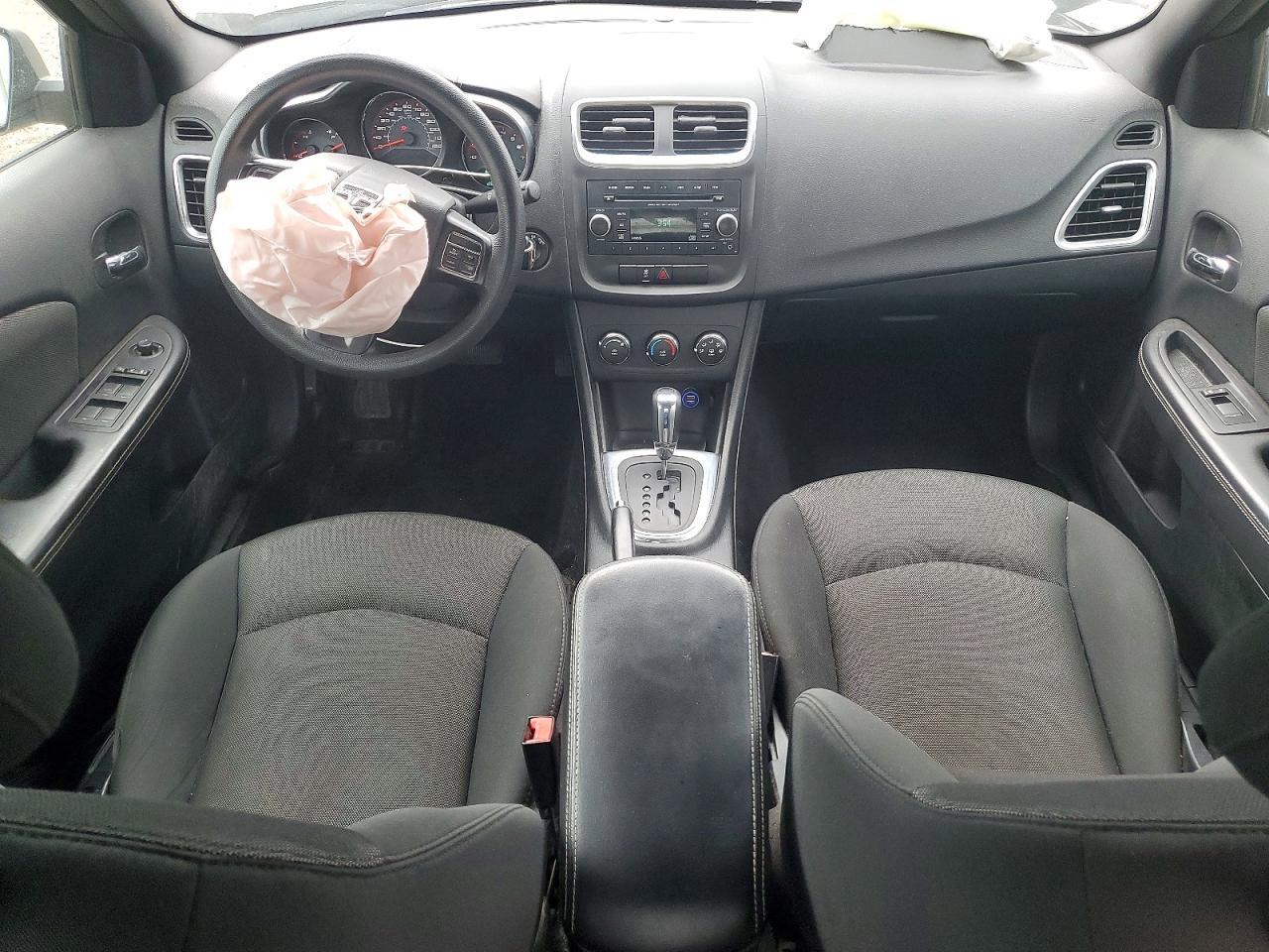 2013 DODGE Avenger