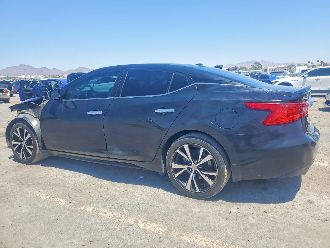 2018 NISSAN Maxima