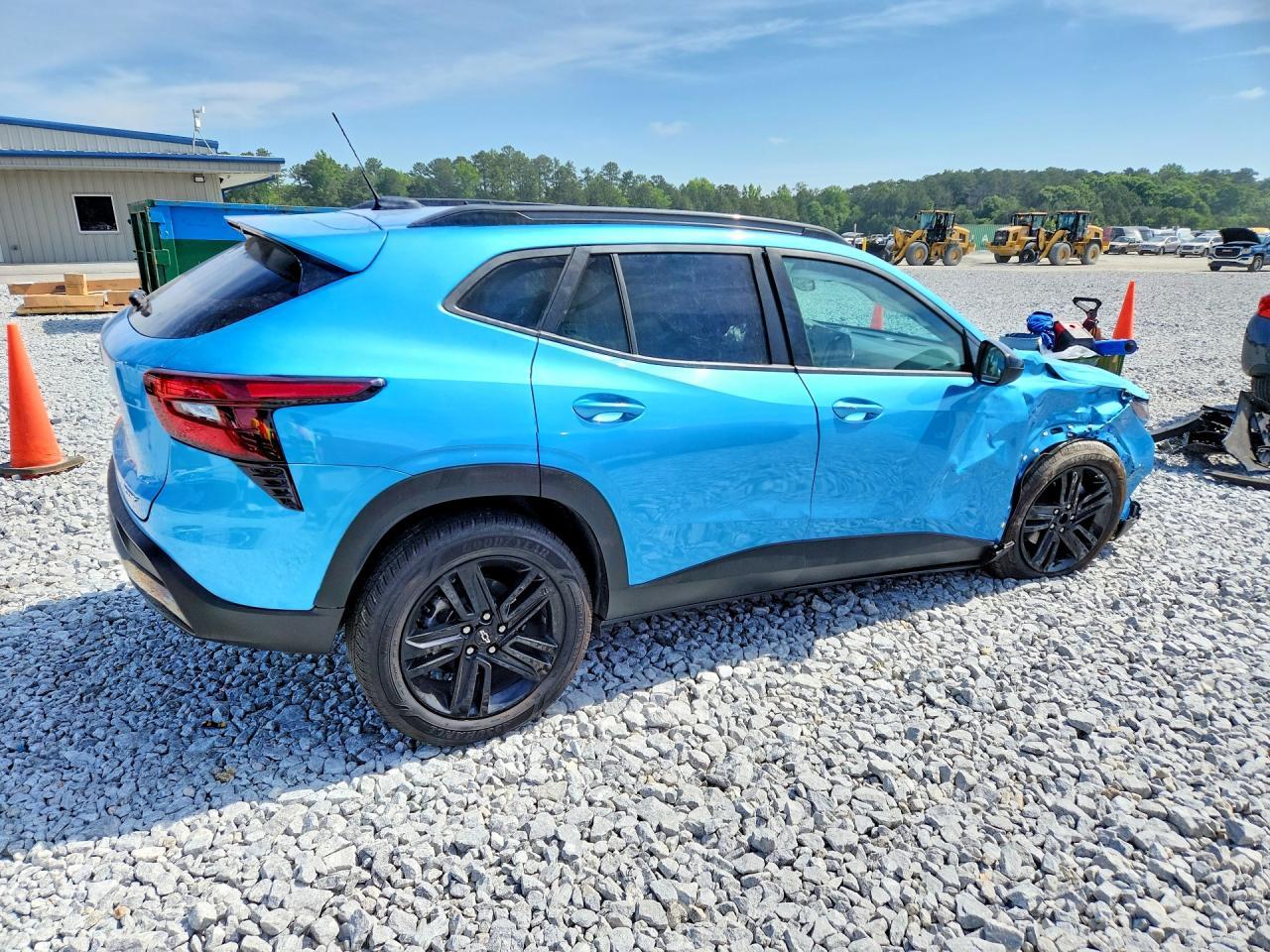 2025 CHEVROLET TRAX