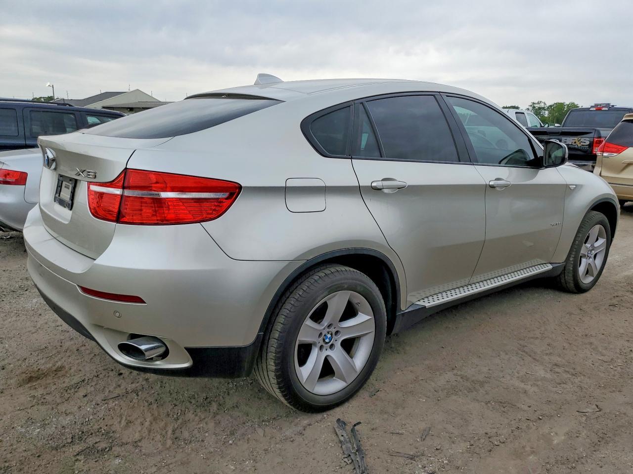 2011 BMW X6