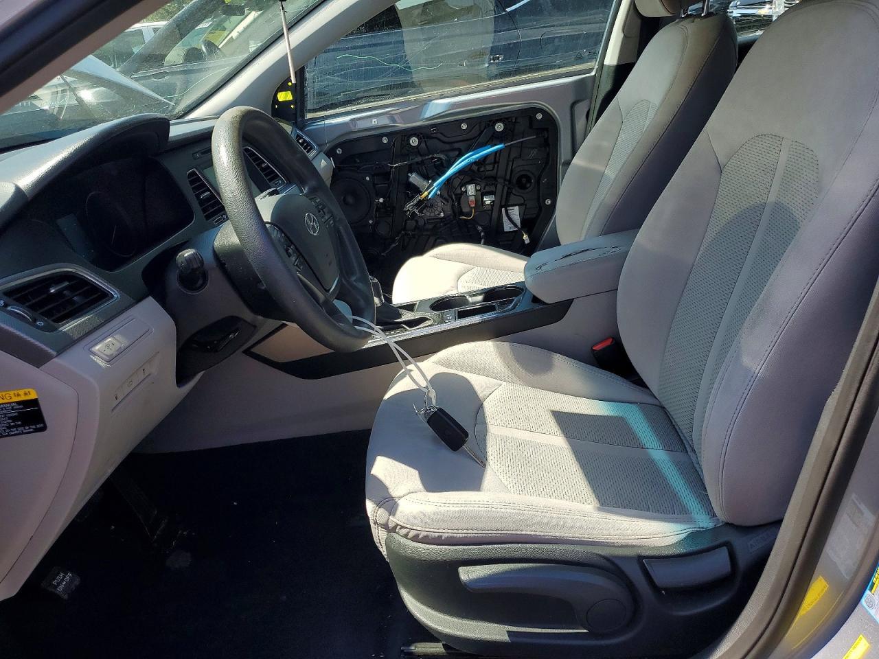 2016 HYUNDAI SONATA