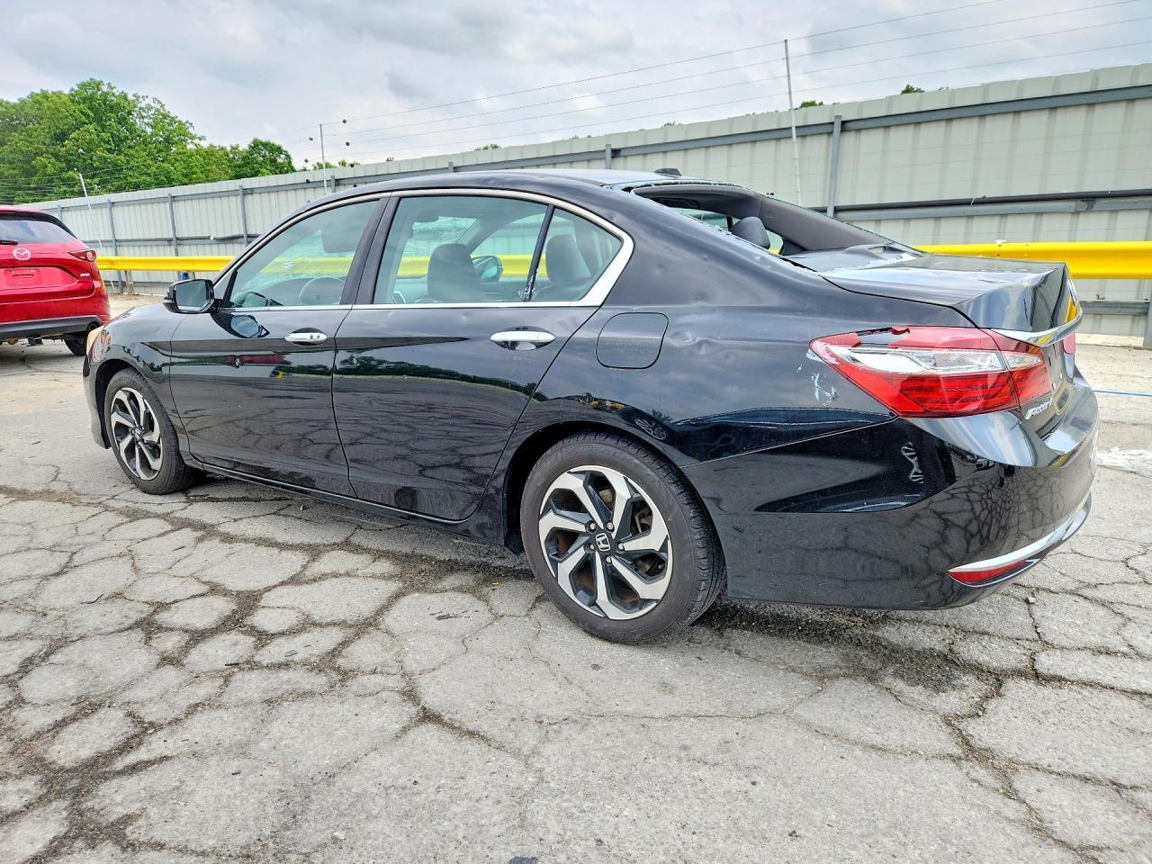 2017 HONDA ACCORD