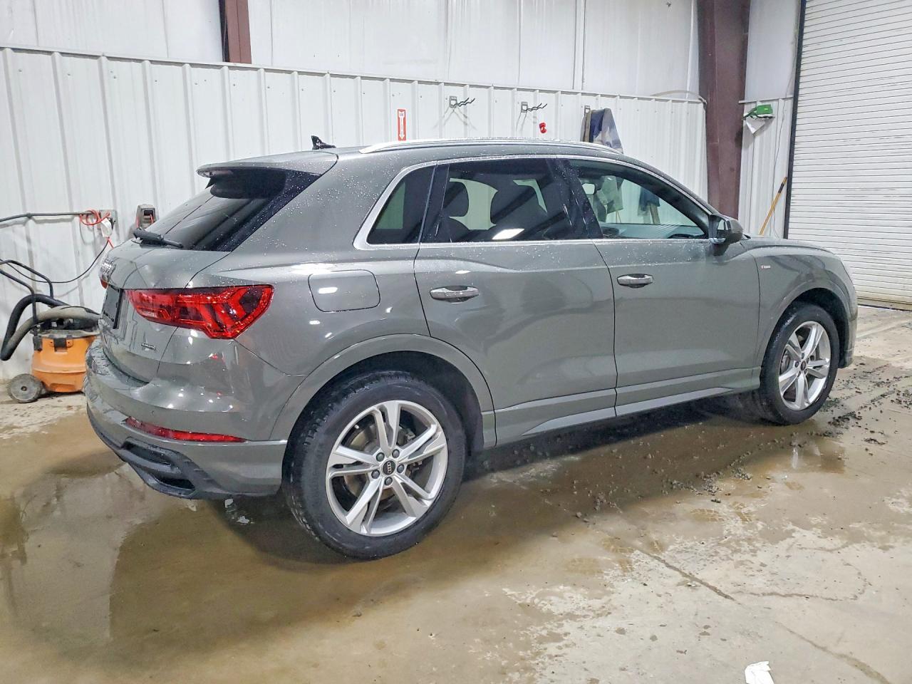 2024 AUDI Q3