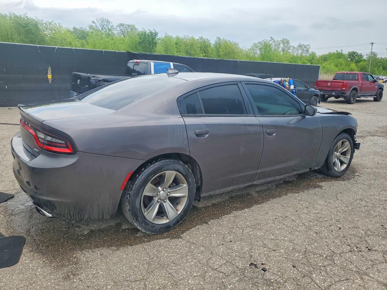 2016 DODGE CHARGER