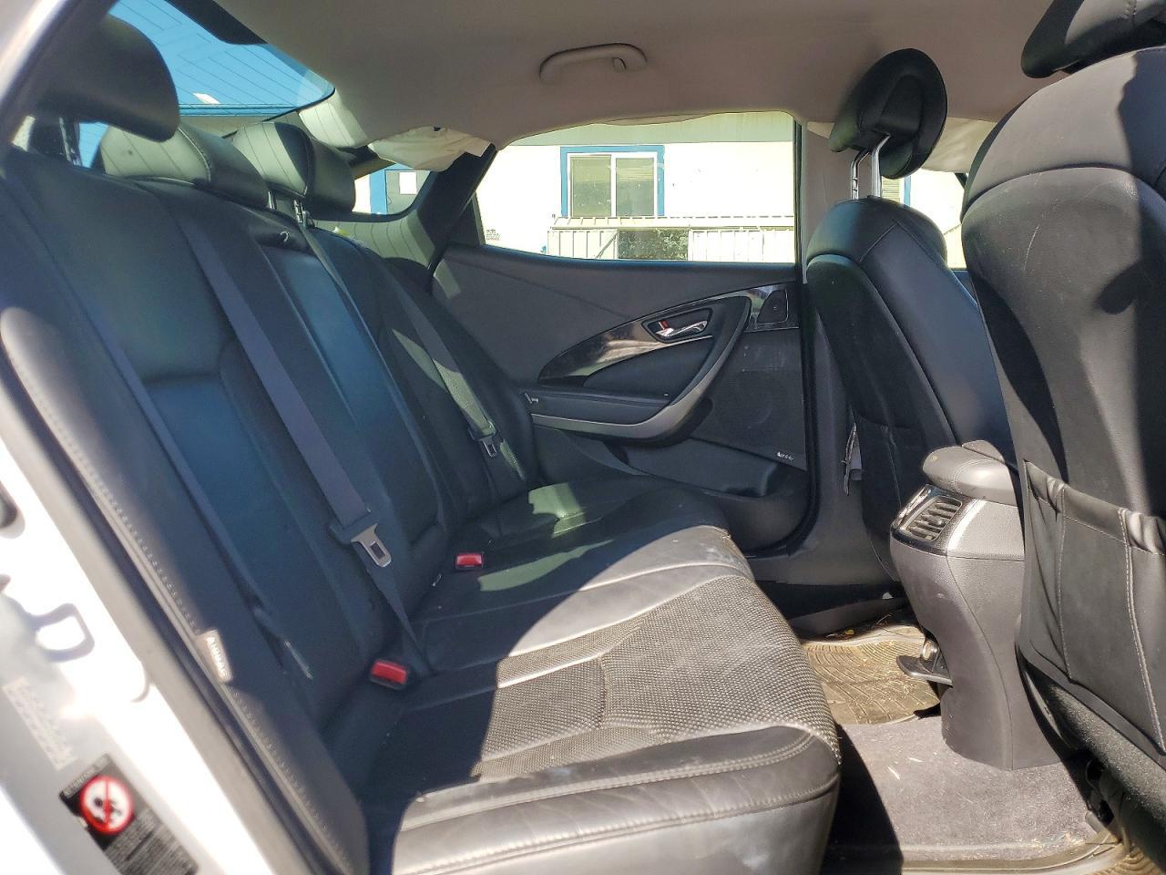 2016 HYUNDAI Azera