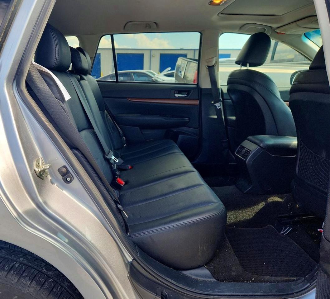 2013 SUBARU Outback