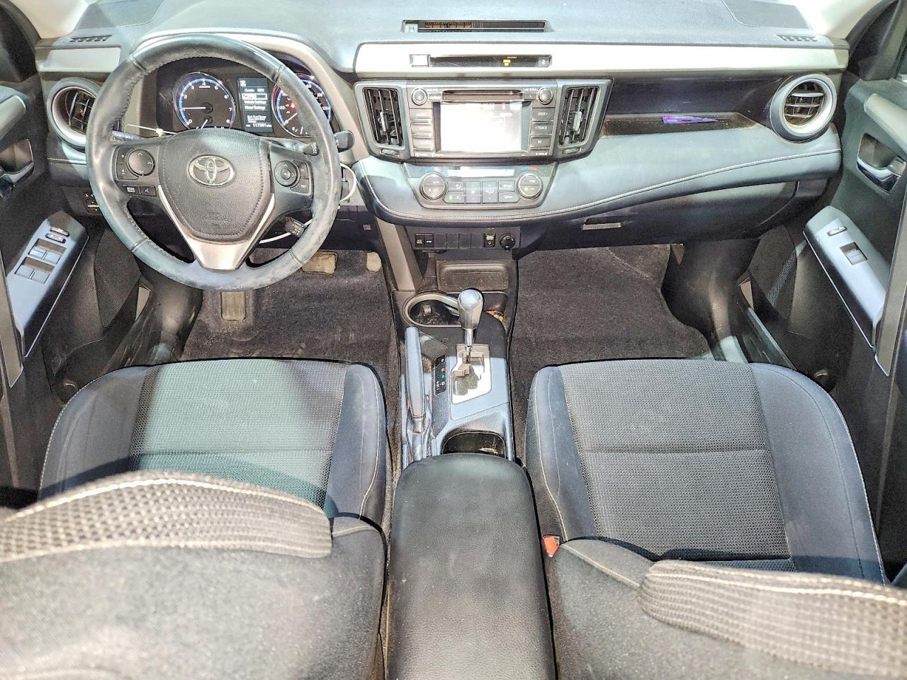 2016 TOYOTA RAV4