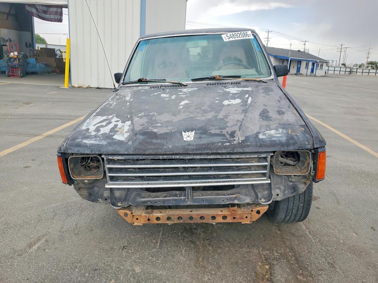 1988 TOYOTA Pickup