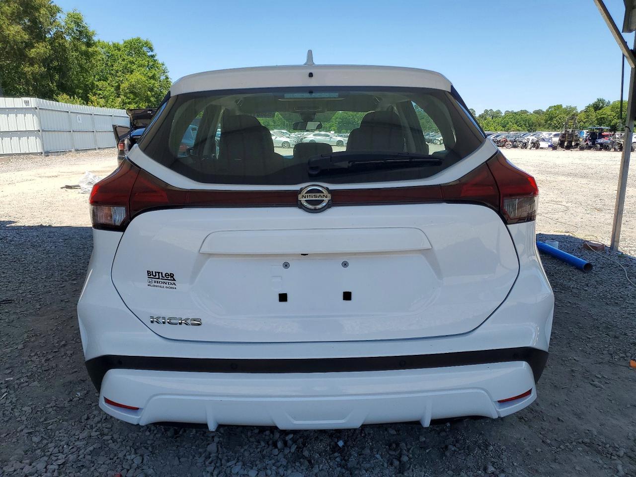 2021 NISSAN KICKS