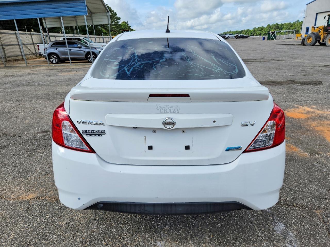 2016 NISSAN VERSA