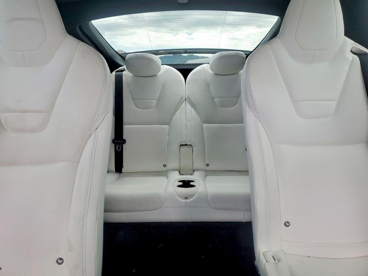 2016 TESLA MODEL X