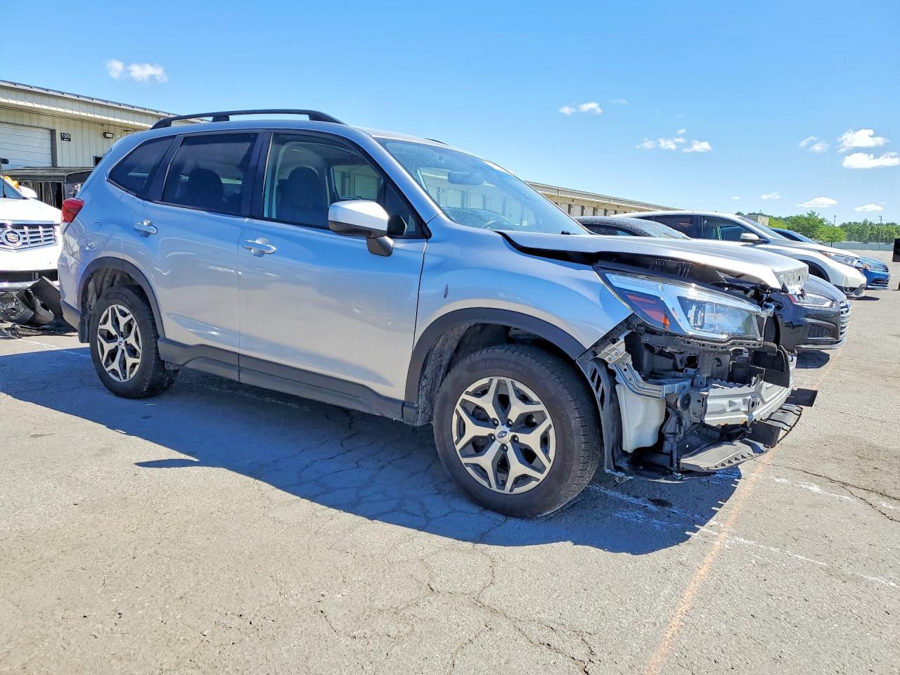 2019 SUBARU FORESTER