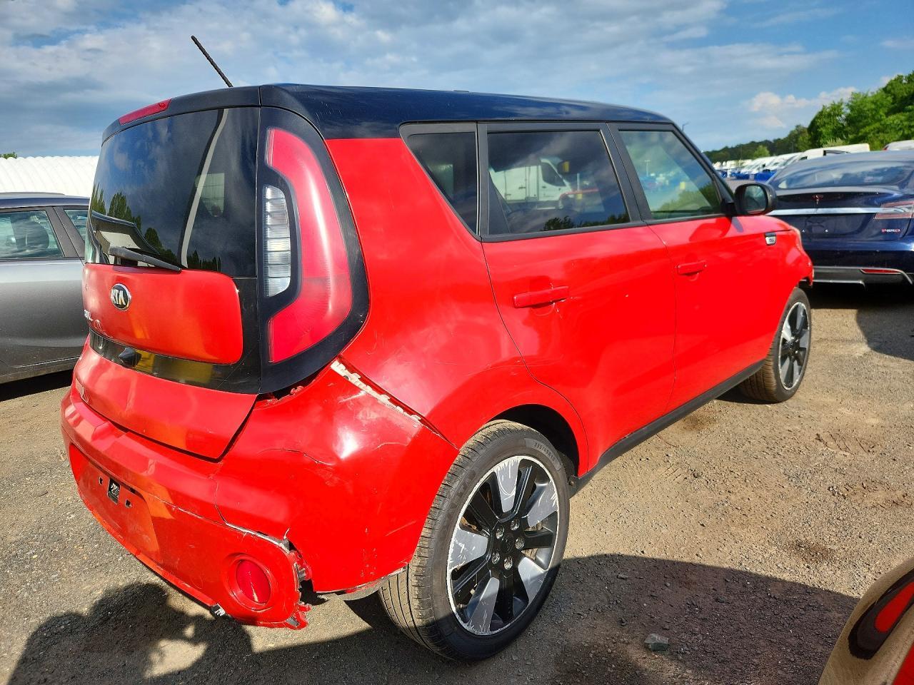 2019 KIA SOUL