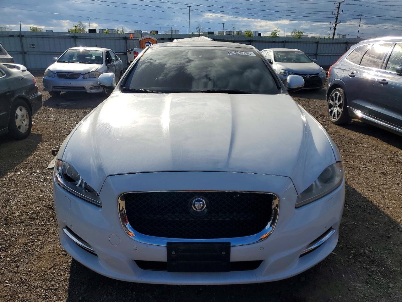 2012 JAGUAR Xj-Series