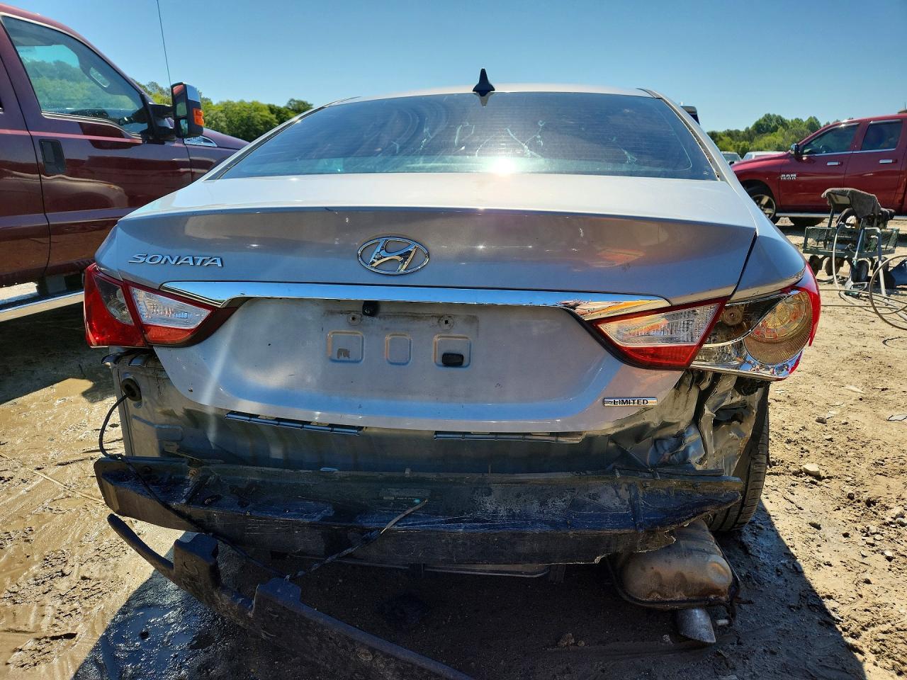 2011 HYUNDAI SONATA