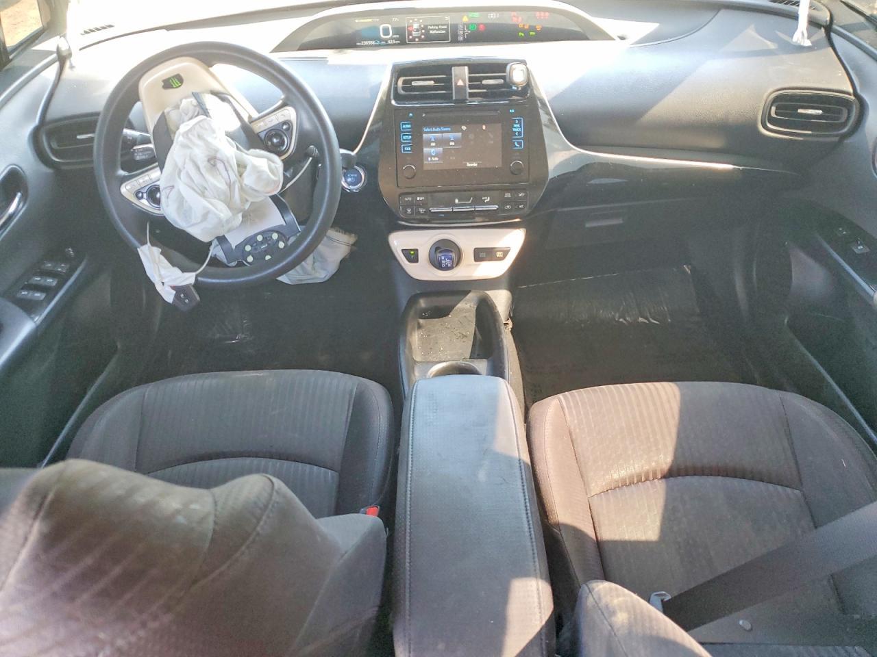 2018 TOYOTA PRIUS