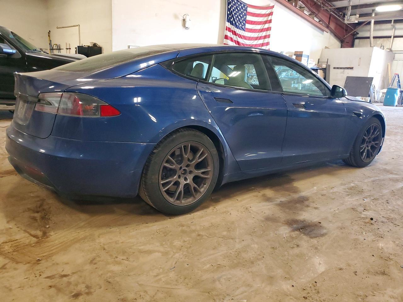 2021 TESLA MODEL S