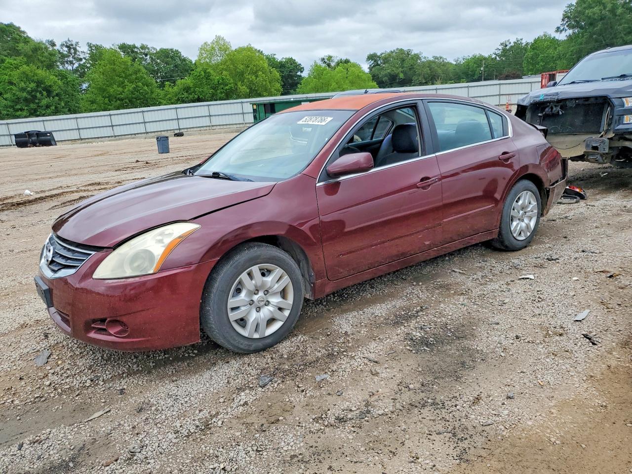 2010 NISSAN ALTIMA
