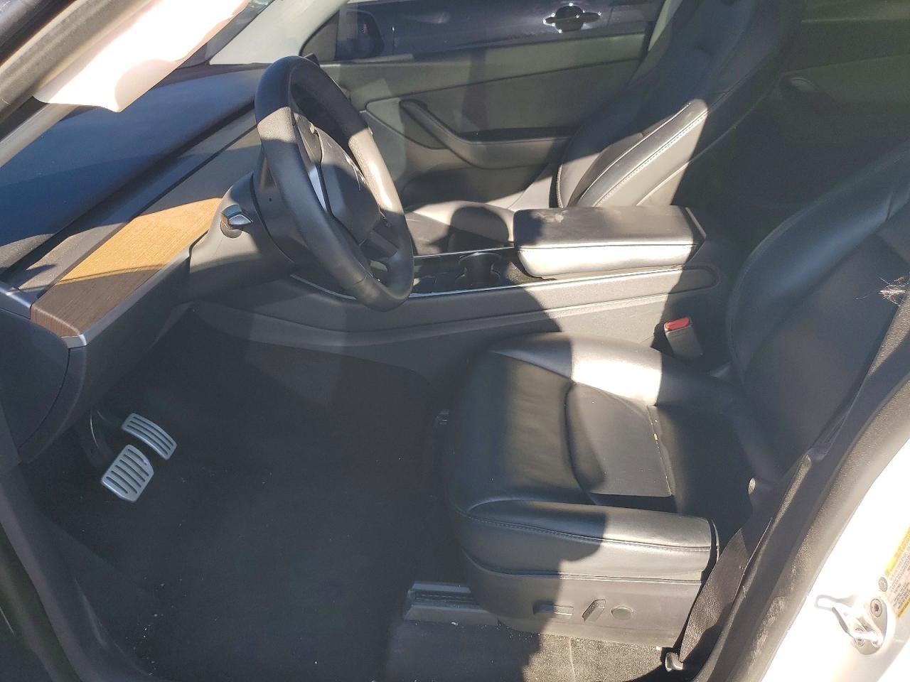 2020 TESLA MODEL Y