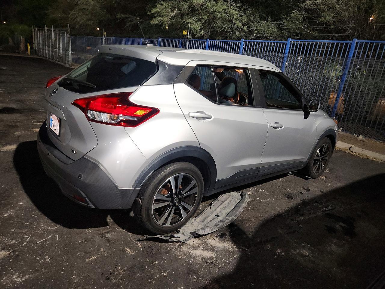 2020 NISSAN KICKS